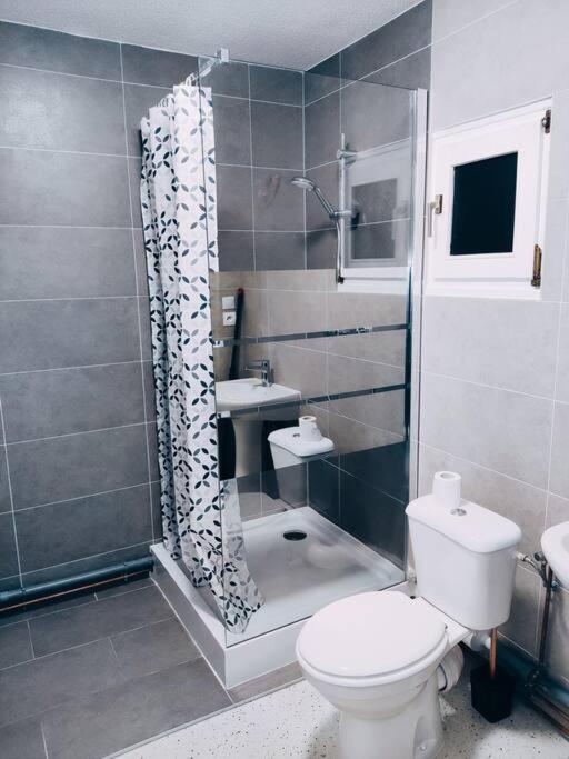 Magnifique Appartement T3 50 M2 Оберне Екстериор снимка