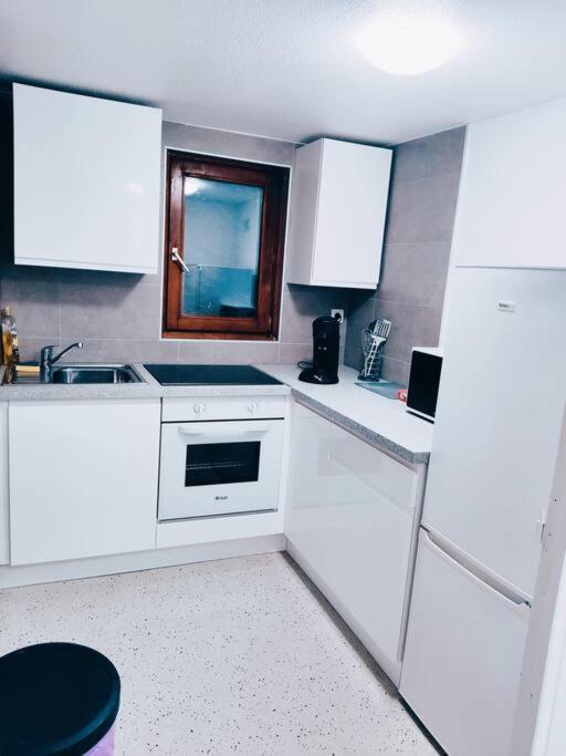 Magnifique Appartement T3 50 M2 Оберне Екстериор снимка